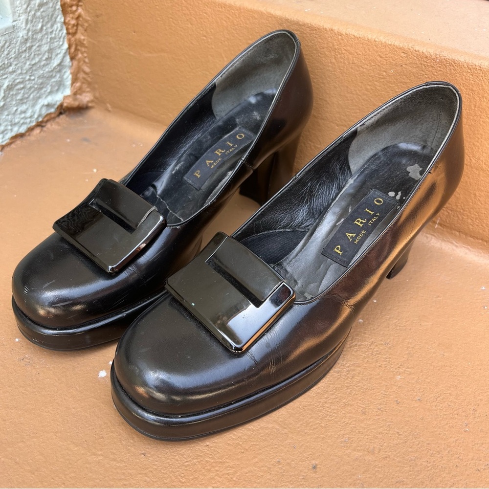 VINTAGE Pario Black Patent Leather Pumps Size 8.5 with Pilgrim Buckle